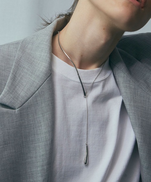 GOLDY（ゴールディ）の「カーブド メタル "Y"シェイプ ネックレス（ネックレス・レディース・ゴールド/シルバー/その他1・FREE）」の16枚目の写真