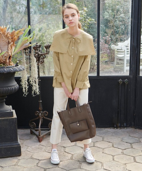 PURIL（ピュリル）の「【PURIL】2wayセーラーカラー&ノーカラーボリュームスリーブブラウス（シャツ/ブラウス・レディース・ホワイト/ベージュ/ブルー・FREE）」の19枚目の写真