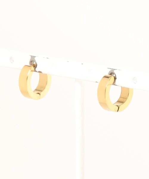 LOWRYS FARM（ローリーズファーム）の「ステンレス＊フープピアス　259248（ピアス（両耳用）・レディース・シルバー/ゴールド・FREE）」の4枚目の写真