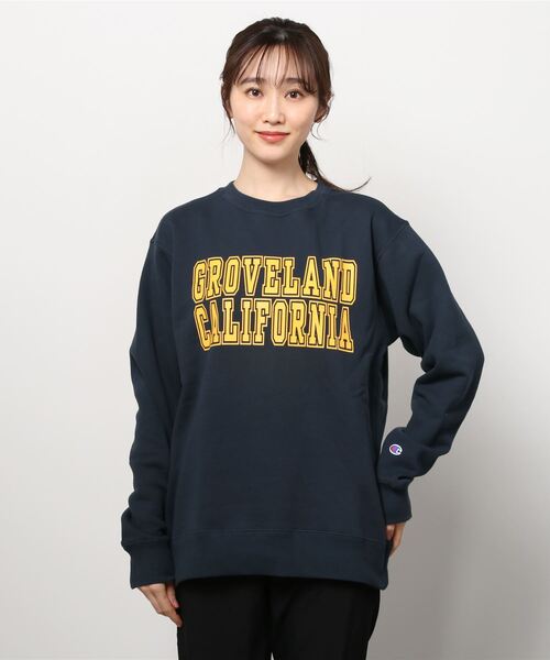 Champion（チャンピオン）の「CHAMPION/チャンピオン  ビッグシルエット  カレッジ風ロゴトレーナー  C3-V009（スウェット・レディース・ホワイト/ブラック/ネイビー/グリーン・L/M）」の9枚目の写真