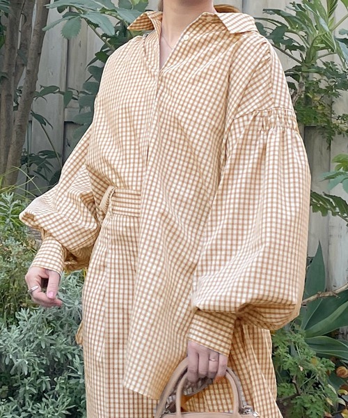 w closet（ダブルクローゼット）の「チェックシャツはおり（シャツ/ブラウス・レディース・オフホワイト/オレンジ/グリーン・FREE）」の5枚目の写真