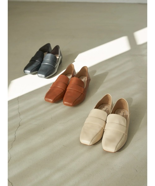 ORiental TRaffic（オリエンタルトラフィック）の「ORiental TRaffic　ローファー＊（パンプス・レディース・ブラック/アイボリー/キャメル・S/M/L）」の4枚目の写真