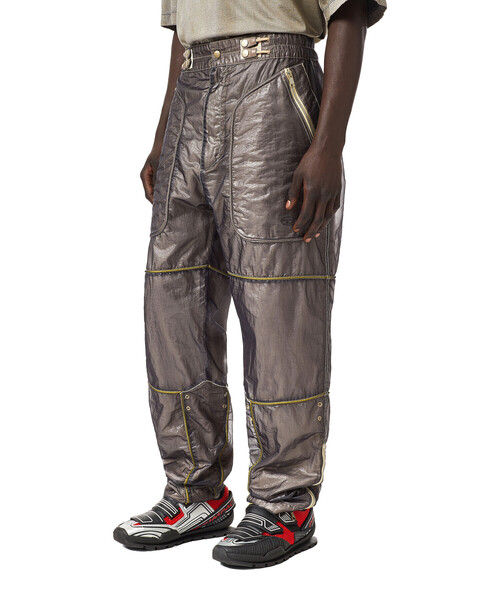 DIESEL(ディーゼル)の「メンズ パンツ ダブルシェル(その他パンツ・メンズ・グレー/カーキ・30inch/32inch/28inch/34inch)」の16枚目の写真
