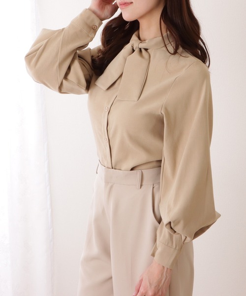 Lace Ladies(レースレディース)の「ボウタイ ボリューム袖 シャツ(シャツ/ブラウス・レディース・ホワイト/ブラック/ベージュ/ブルー・S/M/L)」の14枚目の写真