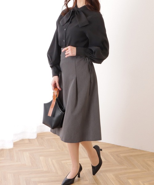 Lace Ladies(レースレディース)の「ボウタイ ボリューム袖 シャツ(シャツ/ブラウス・レディース・ホワイト/ブラック/ベージュ/ブルー・S/M/L)」の19枚目の写真