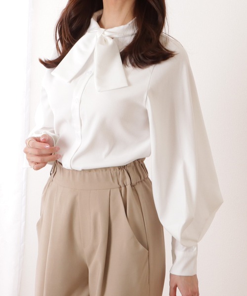 Lace Ladies(レースレディース)の「ボウタイ ボリューム袖 シャツ(シャツ/ブラウス・レディース・ホワイト/ブラック/ベージュ/ブルー・S/M/L)」の8枚目の写真