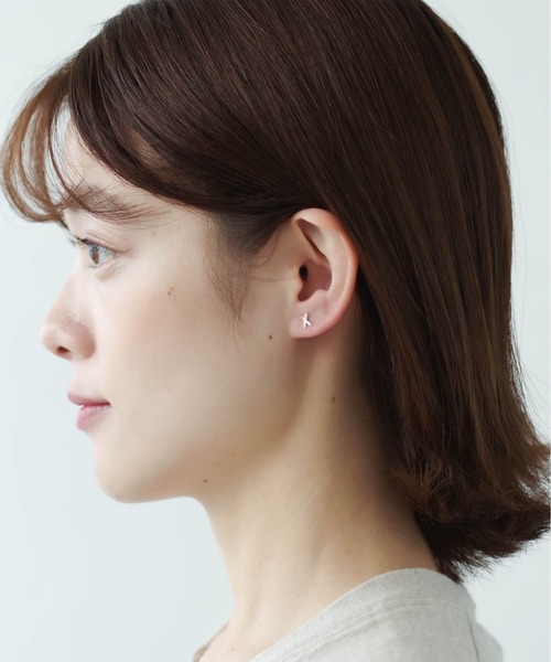 yu-ka(ユーカ)の「YU-KA : シェープピアス(ピアス(両耳用)・レディース・ゴールド/シルバー系その他/シルバー系その他2/シルバー/シルバー系その他3・FREE)」の11枚目の写真