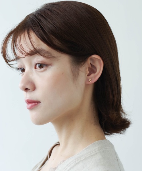 yu-ka(ユーカ)の「YU-KA : シェープピアス(ピアス(両耳用)・レディース・ゴールド/シルバー系その他/シルバー系その他2/シルバー/シルバー系その他3・FREE)」の6枚目の写真