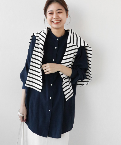 JOURNAL STANDARD relume(ジャーナルスタンダード レリューム)の「リヨセル製品染めバンドカラーシャツ◆(シャツ/ブラウス・レディース・ネイビー/ブルー/ホワイト/ピンク・FREE)」の2枚目の写真