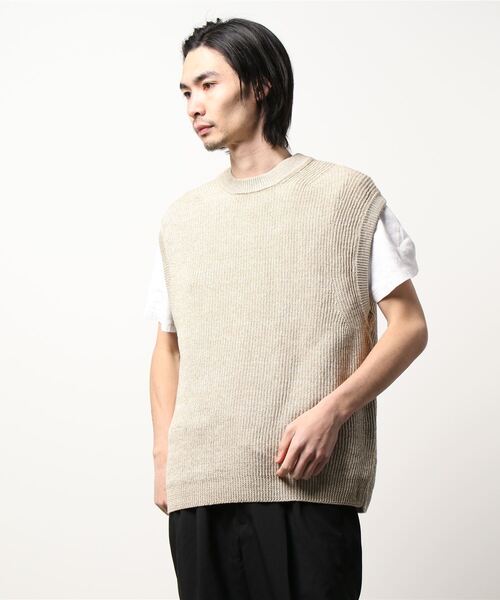 UNFIL(アンフィル)の「unfil | リブニットベスト MEN(ベスト・メンズ・ブラック系その他/ベージュ系その他・4)」の17枚目の写真