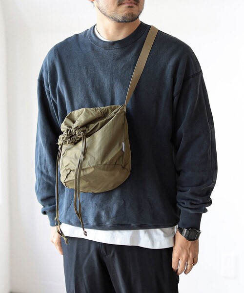 B:MING by BEAMS（ビーミングバイビームス）の「サウナ BAG（ショルダーバッグ・メンズ・ホワイト/ネイビー/オリーブ/ブラック/ピンク/グリーン/グリーン系その他5/コーラル/グレイッシュブルー/ブラック系その他・ONE SIZE/FREE）」の7枚目の写真