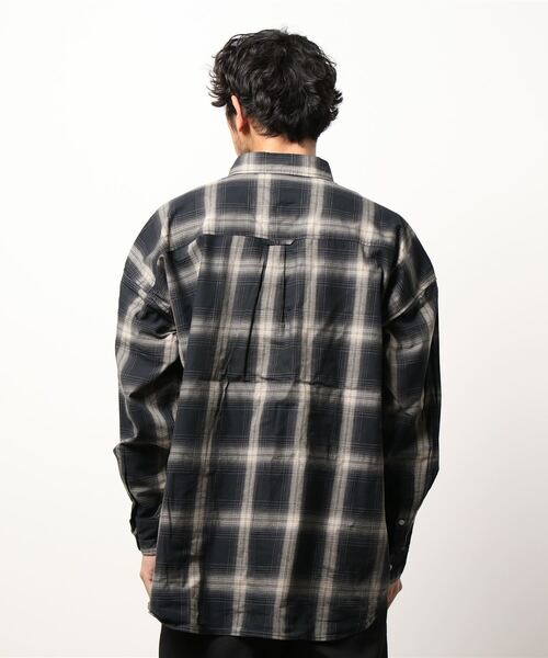 BACK NUMBER（バックナンバー）の「【BACK NUMBER】ビッグシルエットチェックシャツ（シャツ/ブラウス・メンズ・グリーン/ベージュ/ブラック・L/S/M）」の5枚目の写真