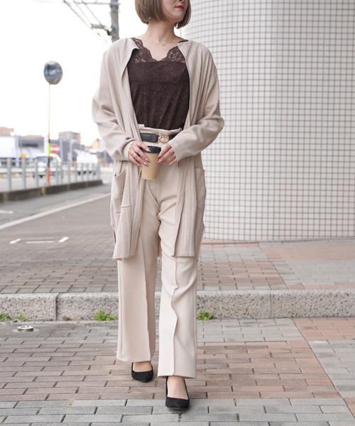 CECIL McBEE（セシルマクビー）の「ミラノリブアイレットストライプカーディガン（カーディガン/ボレロ・レディース・ブラック/ベージュ/グレー・MEDIUM）」の3枚目の写真