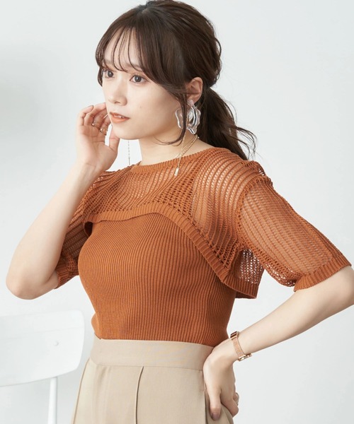 earth music&ecology（アースミュージックアンドエコロジー）の「［ＳＥＴ２点］ショートニット＋アメスリタンク（ニット/セーター・レディース・ベージュ/ブラック/オレンジ・FREE）」の3枚目の写真