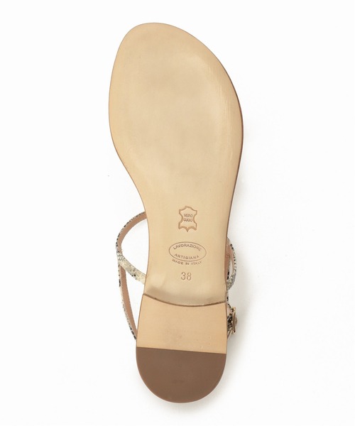 Spick & Span（スピックアンドスパン）の「【IL SANDALO OF CAPRI 】パイソン型押しストラップサンダル（サンダル・レディース・ベージュ・36/37/38）」の2枚目の写真