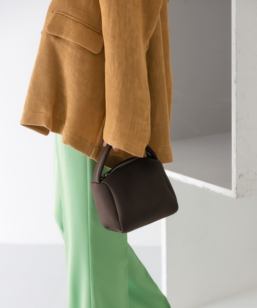 KBF（ケイビーエフ）の「マシュマロミニBAG（ハンドバッグ・レディース・ダークブラウン/ピンク/イエロー/アイボリー・ONE）」の10枚目の写真