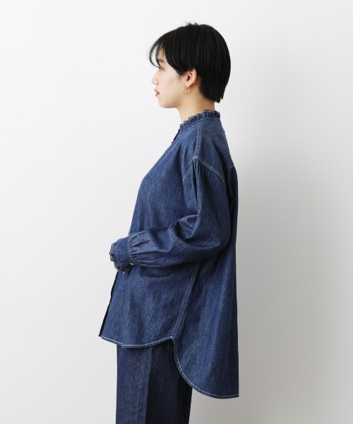 RODEO CROWNS WIDE BOWL（ロデオクラウンズワイドボウル）の「デニムフリルシャツ（シャツ/ブラウス・レディース・ライトブルー/ブルー・FREE）」の7枚目の写真