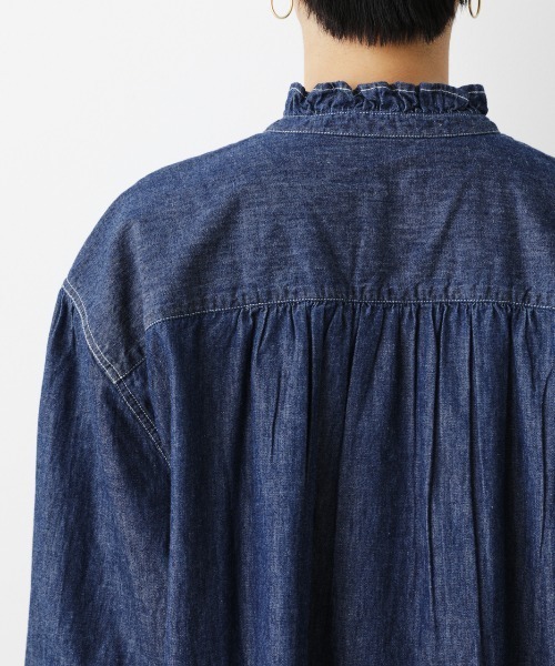 RODEO CROWNS WIDE BOWL（ロデオクラウンズワイドボウル）の「デニムフリルシャツ（シャツ/ブラウス・レディース・ライトブルー/ブルー・FREE）」の11枚目の写真