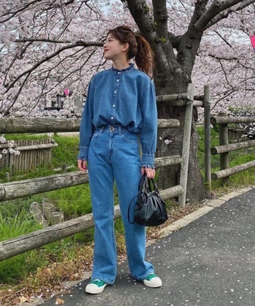 RODEO CROWNS WIDE BOWL（ロデオクラウンズワイドボウル）の「デニムフリルシャツ（シャツ/ブラウス・レディース・ライトブルー/ブルー・FREE）」の15枚目の写真