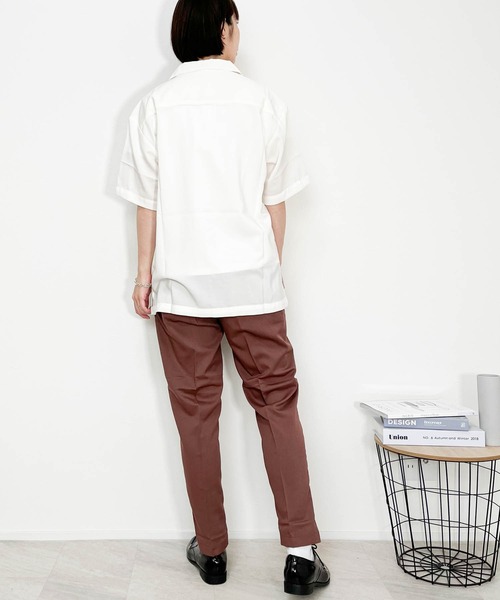 Anytime Songs(エニータイムソングス)の「ポリエステル 無地 オープンカラーシャツS/S(シャツ/ブラウス・メンズ・ホワイト/ブラック/サックスブルー/グリーン/モカ/グレイッシュベージュ・MEDIUM/LARGE/X-LARGE)」の9枚目の写真