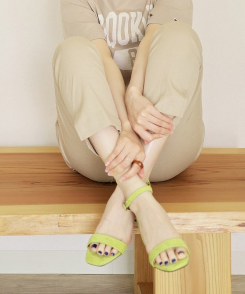 SESTO(セスト)の「オーバーヒールアンクルストラップバーサンダル(サンダル・レディース・ブラック/ライム/ベージュ/ゴールド/シルバー・L/S/3L/M/LL)」の10枚目の写真