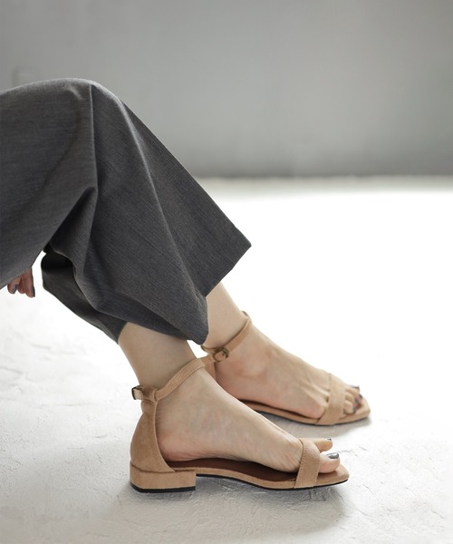 SESTO(セスト)の「オーバーヒールアンクルストラップバーサンダル(サンダル・レディース・ブラック/ライム/ベージュ/ゴールド/シルバー・L/S/3L/M/LL)」の8枚目の写真