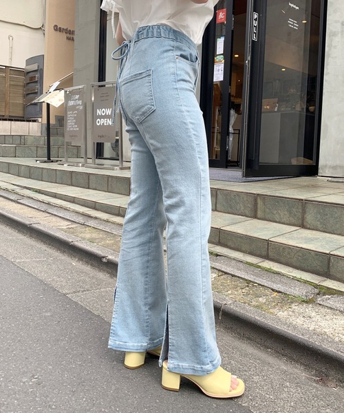 OLIVE des OLIVE（オリーブデオリーブ）の「後ろスリットレースアップデニムパンツ（デニムパンツ・レディース・サックスブルー/ブラック系その他・FREE）」の22枚目の写真