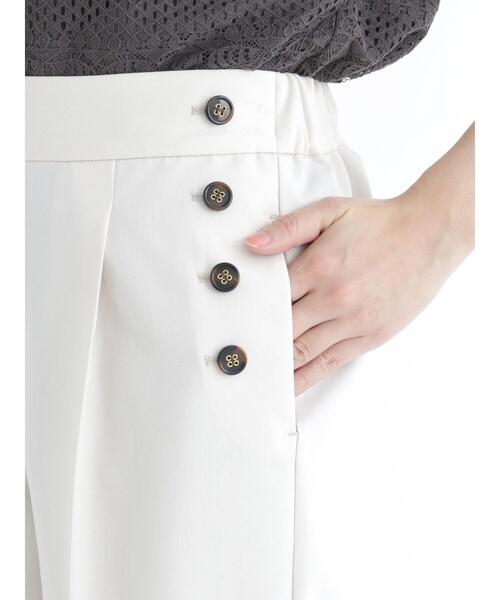 Te chichi（テチチ）の「サイド釦ワイドクロップトパンツ（その他パンツ・レディース・ネイビー/オフホワイト/グリーン・SMALL/MEDIUM）」の10枚目の写真