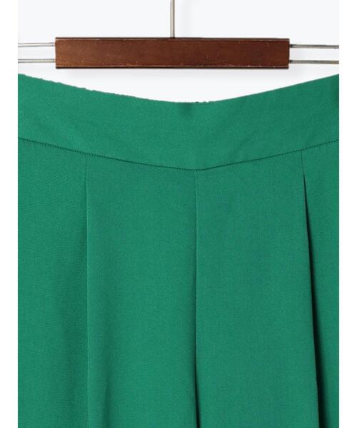 Te chichi（テチチ）の「サイド釦ワイドクロップトパンツ（その他パンツ・レディース・ネイビー/オフホワイト/グリーン・SMALL/MEDIUM）」の16枚目の写真