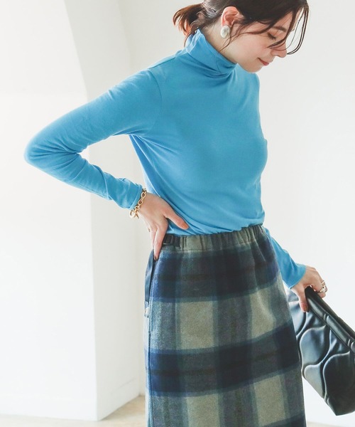 B:MING by BEAMS(ビーミングバイビームス)の「B:MING by BEAMS / シアー タートルネック 22AW(Tシャツ/カットソー・レディース・オフホワイト/サックスブルー/その他/ブラウン系・FREE)」の4枚目の写真