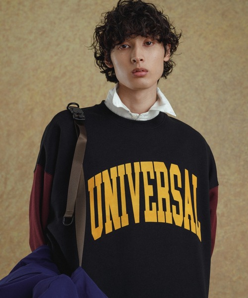 UNIVERSAL OVERALL(ユニバーサルオーバーオール)の「【WEB限定】別注 UNIVERSAL OVERALL カレッジ バイカラー スウェット/フロッキープリント/ユニセックス(スウェット・メンズ・ブラック/グレー/ホワイト/レッド・M/L)」の11枚目の写真