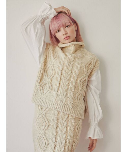 merry jenny（メリージェニー）の「ケーブルニットベスト（ニット/セーター・レディース・アイボリー/グレー/ブラック・FREE）」の11枚目の写真