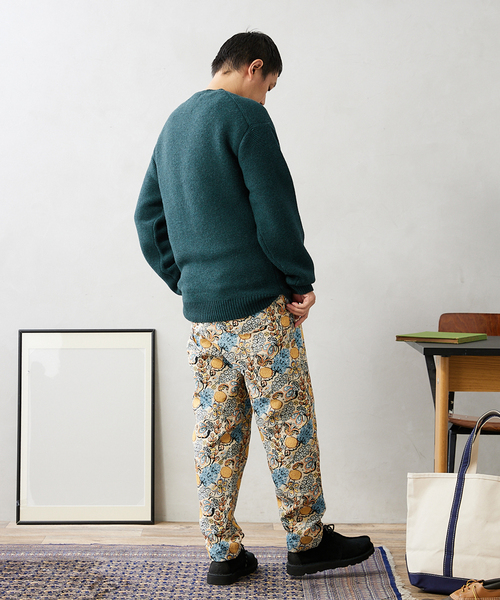 JOURNAL STANDARD relume（ジャーナルスタンダード　レリューム）の「HAMILTON WOOL GATER クルーネックニット（ニット/セーター・メンズ・グリーン/グレー/ブルー/ブラック系その他/キャメル/アイボリー・MEDIUM/LARGE）」の16枚目の写真