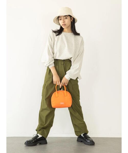 koe（コエ）の「ガーゼ裏毛ワイドスウェット（スウェット・レディース・グリーン/ライトブルー/ナチュラル/ブラック・FREE）」の11枚目の写真