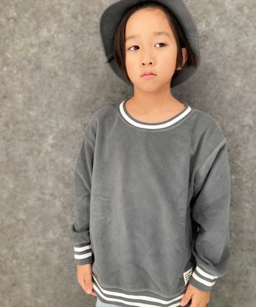 THE CASUAL（カジュアル）の「フリース ラインリブクルー＆パーカー（パーカー・キッズ・グレー系1/チャコール/ブラック系/ネイビー/ベージュ系/ベージュ/ブラック/グレイッシュベージュ/グレー系/ダークグリーン系/ネイビー系/ダークグリーン・110cm/150cm/130cm/160cm/140cm/120cm）」の3枚目の写真