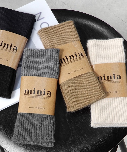 minia（ミニア）の「ショートリブアームウォーマー（アームカバー・レディース・ブラック/ベージュ/グレー/アイボリー・FREE）」の12枚目の写真