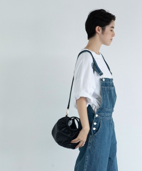 marjour（マージュール）の「DENIM SALOPETTE（サロペット/オーバーオール・レディース・ブルー・M）」の2枚目の写真