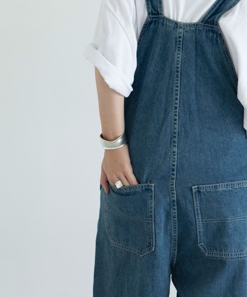 marjour（マージュール）の「DENIM SALOPETTE（サロペット/オーバーオール・レディース・ブルー・M）」の14枚目の写真