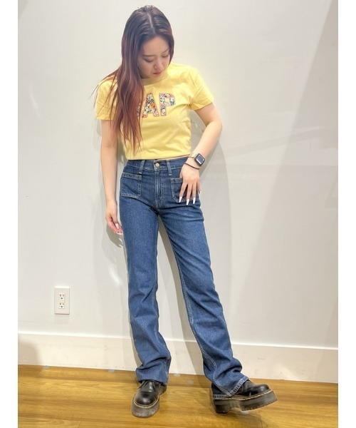 GAP（ギャップ）の「ウォッシュウェル ミッドライズ ´90sフレア