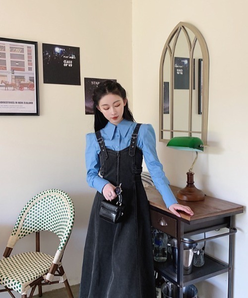 【ラディエイト】新品タグ付き ブラックデニム ジャンパースカート almo（アルモ）の「ブラックデニムジャンパースカート(BQ)（スカート