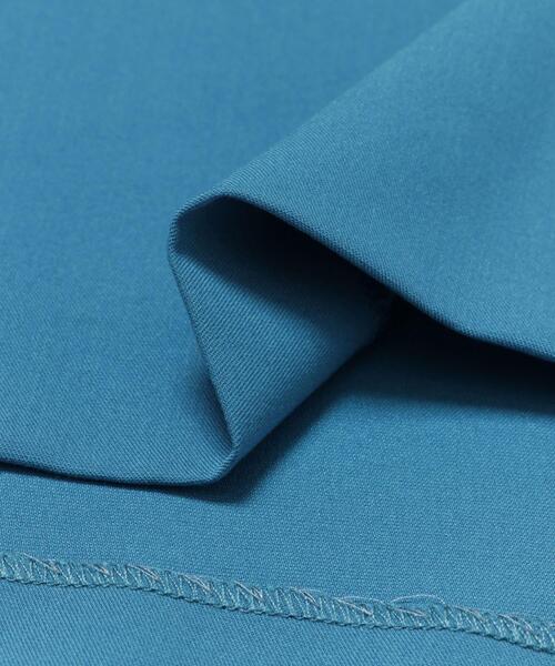 LAATO（ラート）の「LINE FLOW SKIRT（スカート・レディース・オフホワイト/ブルー/ブラック・36/38）」の5枚目の写真