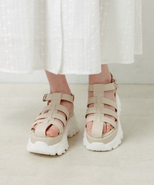 OLIVE des OLIVE（オリーブデオリーブ）の「スニーカー底グルカサンダル（サンダル・レディース・アイボリー/ブラック・SMALL/MEDIUM/LARGE）」の9枚目の写真