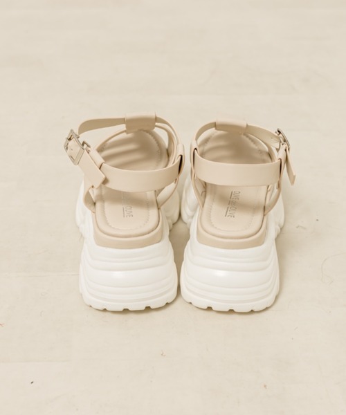 OLIVE des OLIVE（オリーブデオリーブ）の「スニーカー底グルカサンダル（サンダル・レディース・アイボリー/ブラック・SMALL/MEDIUM/LARGE）」の13枚目の写真