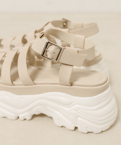 OLIVE des OLIVE（オリーブデオリーブ）の「スニーカー底グルカサンダル（サンダル・レディース・アイボリー/ブラック・SMALL/MEDIUM/LARGE）」の15枚目の写真