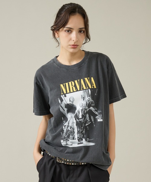 GOOD ROCK SPEED(グッドロックスピード)の「【Good Rock Speed / グッドロックスピード】NIRVANA ニルバーナ Photo Tシャツ バンドTシャツ(Tシャツ/カットソー・メンズ・ブラック系その他2/ブラック系その他・M/L/XL)」の2枚目の写真