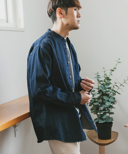 URBAN RESEARCH DOORS（アーバンリサーチドアーズ）の「デニムバンドカラーシャツ（シャツ/ブラウス・メンズ・インディゴブルー/ワンウォッシュ・MEDIUM/LARGE）」の21枚目の写真