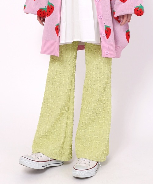 PUNYUS（プニュズ）の「ブロックパターンフレアパンツ（その他パンツ・レディース・ピンク/ブラック/ライム/ライトパープル・3/1/4/2）」の3枚目の写真