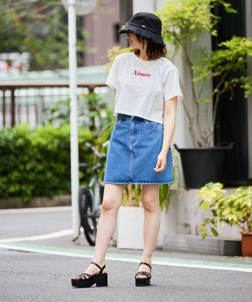 MAJESTIC LEGON（マジェスティックレゴン）の「クロップドロゴTee（Tシャツ/カットソー・レディース・オフホワイト/ピンク/ブラック/ブラック系その他/レッド系その他2・MEDIUM）」の10枚目の写真