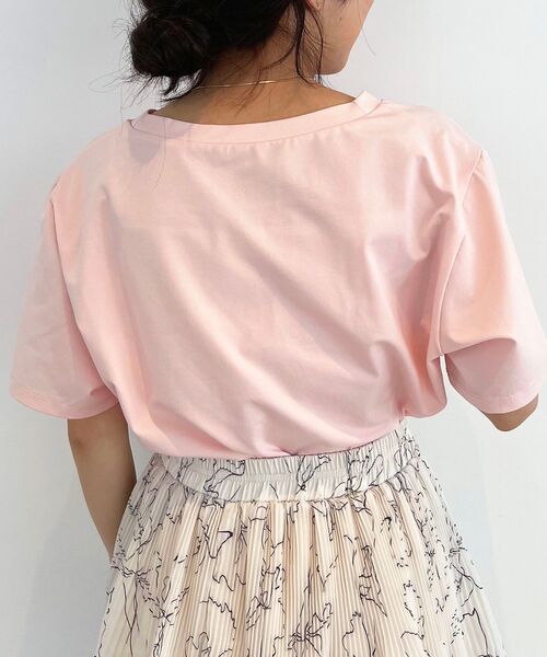 MAJESTIC LEGON（マジェスティックレゴン）の「クロップドロゴTee（Tシャツ/カットソー・レディース・オフホワイト/ピンク/ブラック/ブラック系その他/レッド系その他2・MEDIUM）」の15枚目の写真