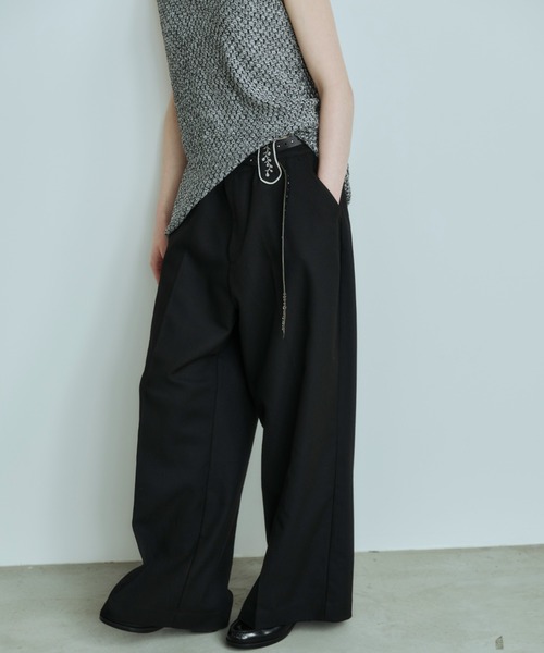 OPULENCE(オーピュレンス)の「Flower Loop ワイドカルゼパンツ(その他パンツ・レディース・カーキ/アイボリー/ブラック・FREE)」の15枚目の写真